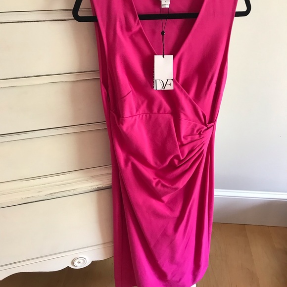Hot Pink Diane von Furstenberg dress never worn! - Picture 2 of 3